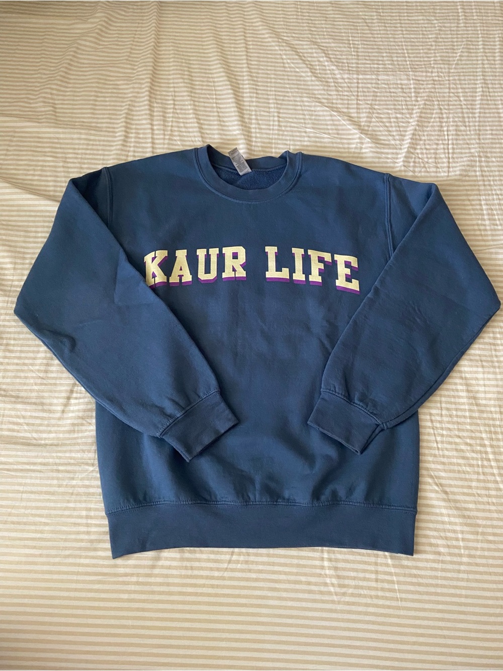 ‘Kaur Life’ Logo Heavy Blend Blue Cozy Crewneck Sweatshirt Ribbed Hems Size S